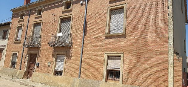 Foto 1 de Casa en venda a Osorno la Mayor de 4 habitacions amb terrassa i balcó
