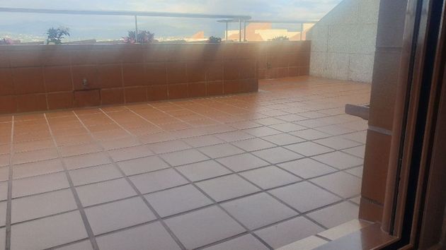 Foto 2 de Dúplex en venta en Baiona de 3 habitaciones con terraza y piscina