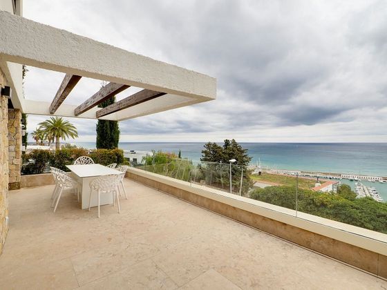 Foto 2 de Xalet en lloguer a Botigues de Sitges - Garraf de 5 habitacions amb terrassa i piscina