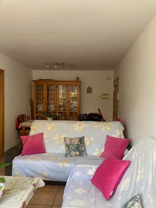 Foto 2 de Pis en venda a calle Tramontana de 2 habitacions amb garatge i calefacció