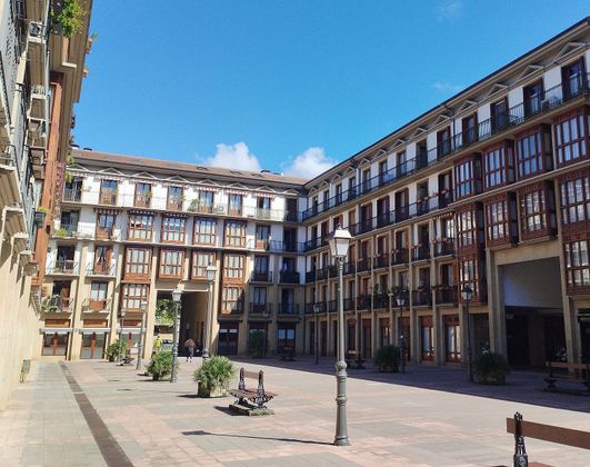 Foto 1 de Dúplex en venda a Centro - Mendibil - Santiago de 4 habitacions amb balcó i aire acondicionat