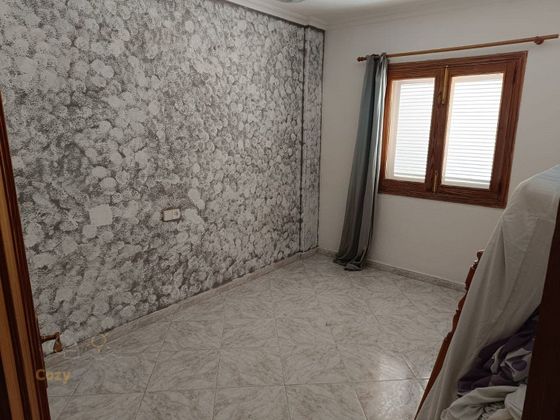 Foto 2 de Pis en venda a calle De Pollèntia de 3 habitacions amb terrassa i aire acondicionat