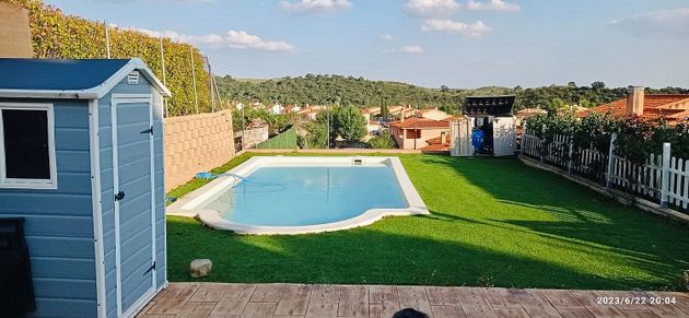 Foto 1 de Xalet en venda a Uceda de 3 habitacions amb terrassa i piscina
