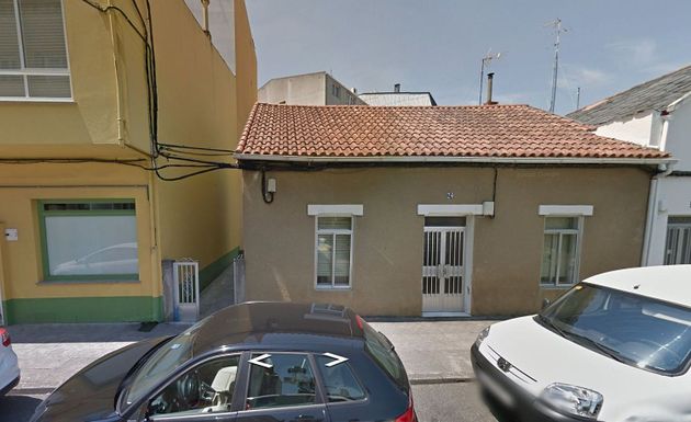 Foto 2 de Casa adosada en venta en calle Fraga Iribarne de 4 habitaciones con terraza y piscina