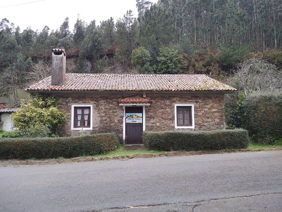 Foto 1 de Casa en venda a calle A Ramalleira de 3 habitacions amb terrassa i garatge