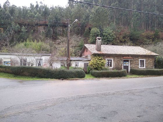 Foto 2 de Casa en venda a calle A Ramalleira de 3 habitacions amb terrassa i garatge