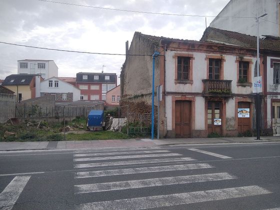Foto 2 de Casa adossada en venda a avenida Zumalacárregui de 6 habitacions amb jardí