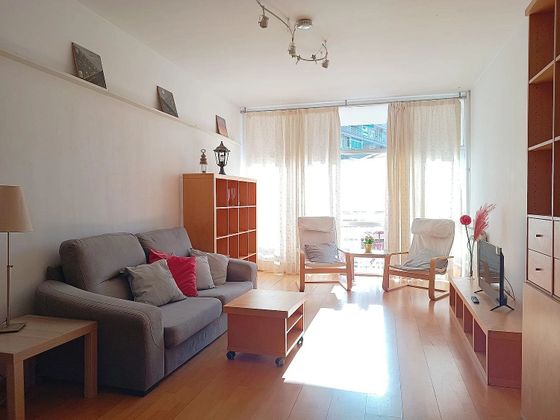 Foto 2 de Piso en alquiler en La Maternitat i Sant Ramon de 4 habitaciones con muebles y balcón