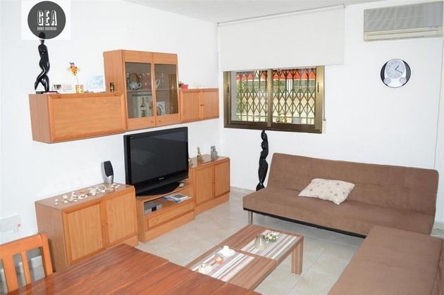 Foto 1 de Piso en venta en La Pineda de 2 habitaciones con terraza y aire acondicionado