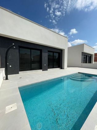 Foto 1 de Xalet en venda a calle Mazarrón de 2 habitacions amb terrassa i piscina