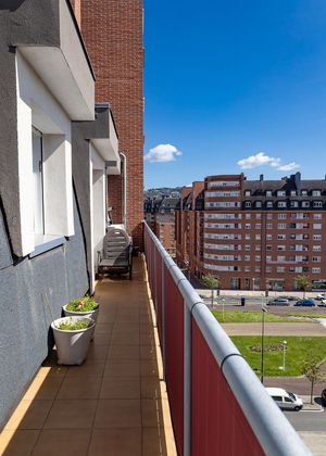 Foto 2 de Pis en venda a Miribilla de 2 habitacions amb terrassa i garatge