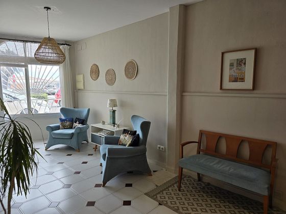 Foto 1 de Casa en venda a calle De Churruca de 3 habitacions amb terrassa i aire acondicionat