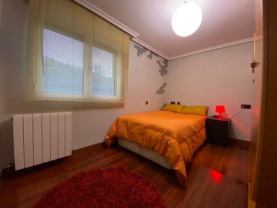 Foto 2 de Pis en venda a calle Iñiguez de Karkizano de 2 habitacions amb balcó i calefacció
