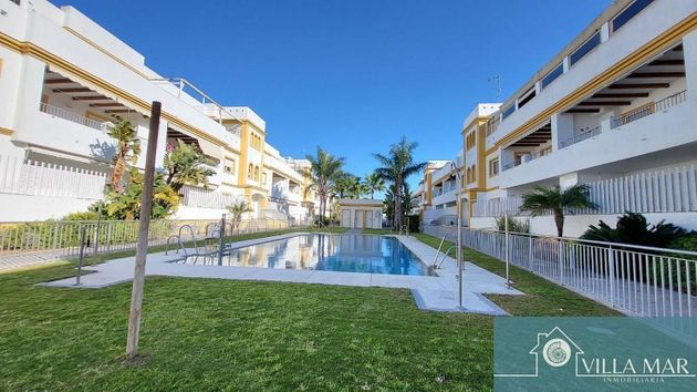 Foto 2 de Venta de piso en Aguadulce - Almadraba - Punta Candor de 3 habitaciones con terraza y piscina