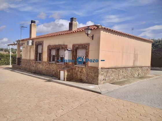 Foto 1 de Casa en venda a Almendralejo de 3 habitacions amb terrassa i piscina