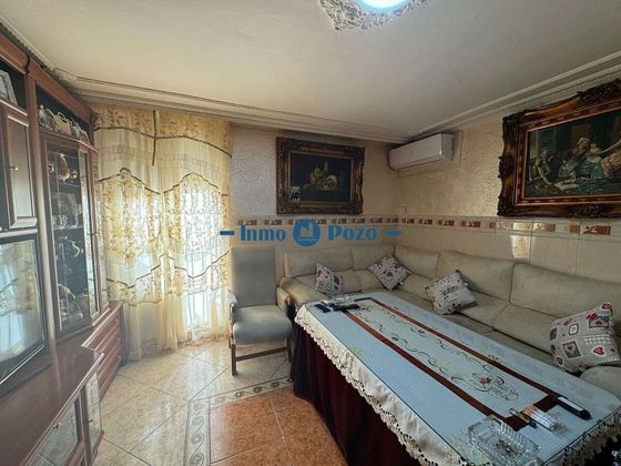 Foto 2 de Pis en venda a Almendralejo de 2 habitacions amb garatge i balcó