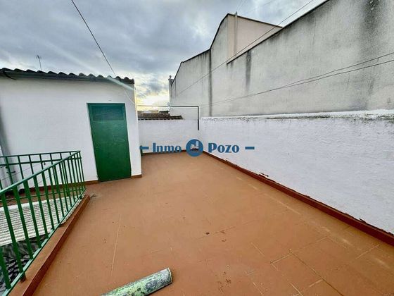 Foto 1 de Casa en venta en Almendralejo de 3 habitaciones con terraza y aire acondicionado