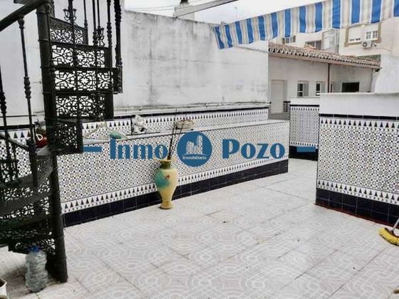 Foto 2 de Piso en venta en Almendralejo de 4 habitaciones y 285 m²