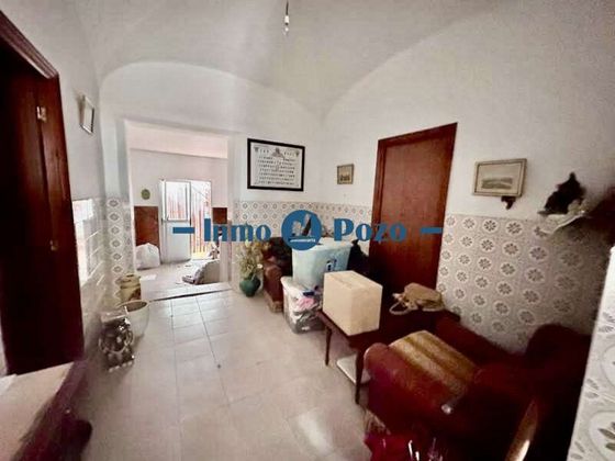 Foto 2 de Casa en venda a Almendralejo de 4 habitacions i 300 m²