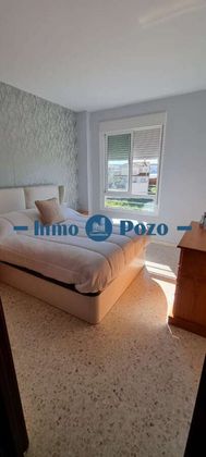 Foto 1 de Piso en alquiler en Almendralejo de 3 habitaciones con garaje y muebles