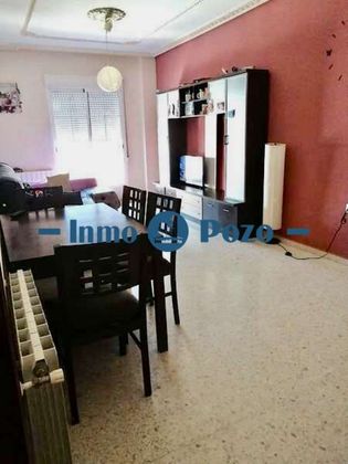 Foto 1 de Piso en venta en Almendralejo de 4 habitaciones con garaje y calefacción