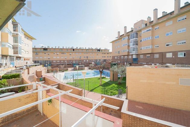 Foto 1 de Piso en venta en Norte de 3 habitaciones con terraza y piscina