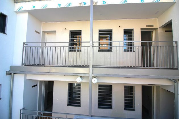 Foto 2 de Piso en alquiler en calle Del Nenúfar de 1 habitación con terraza y aire acondicionado