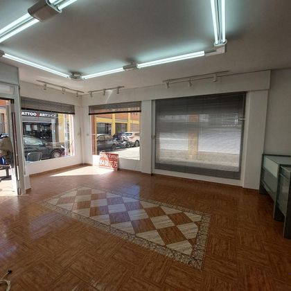 Foto 1 de Alquiler de local en calle De Los Solares de 49 m²