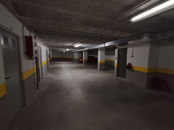 Foto 2 de Garaje en venta en Castrelos - Sardoma de 31 m²
