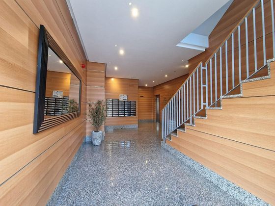 Foto 2 de Àtic en venda a Bouzas - Coia de 3 habitacions amb terrassa i garatge