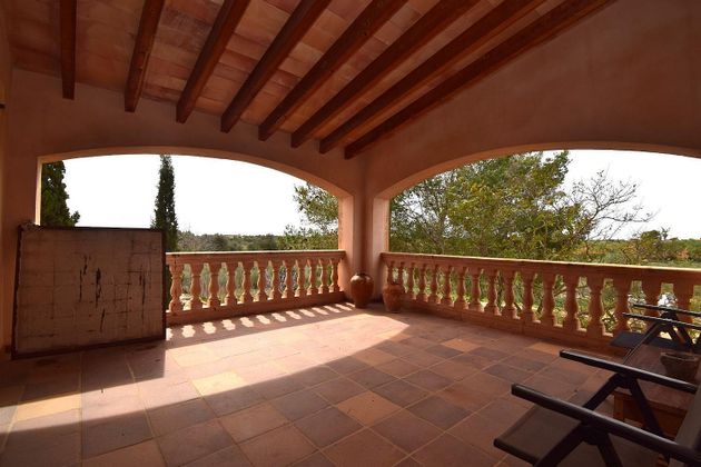 Foto 1 de Venta de chalet en Llucmajor Interior de 4 habitaciones con terraza y piscina