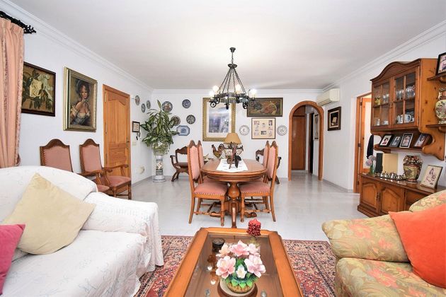Foto 1 de Chalet en venta en Sa Cabaneta - Son Ametller de 3 habitaciones con terraza y piscina