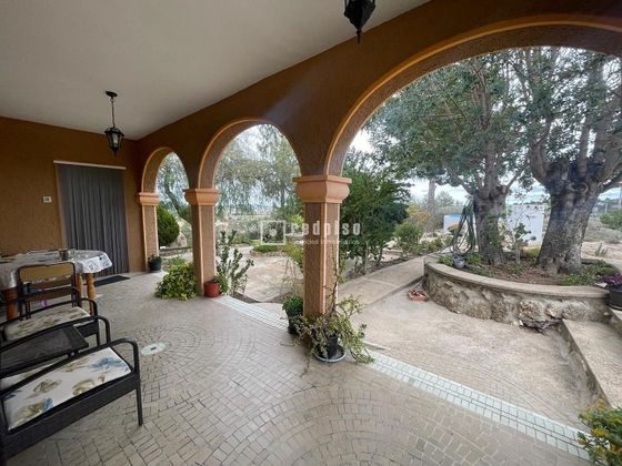Foto 1 de Casa en venda a Turís de 4 habitacions amb terrassa i piscina