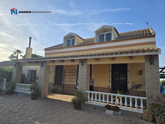 Foto 1 de Casa en venta en La Palma de 4 habitaciones con terraza y piscina
