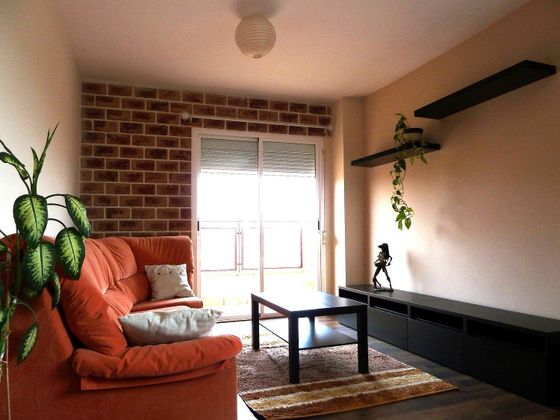 Foto 2 de Piso en venta en Mejorada del Campo de 2 habitaciones con terraza y garaje