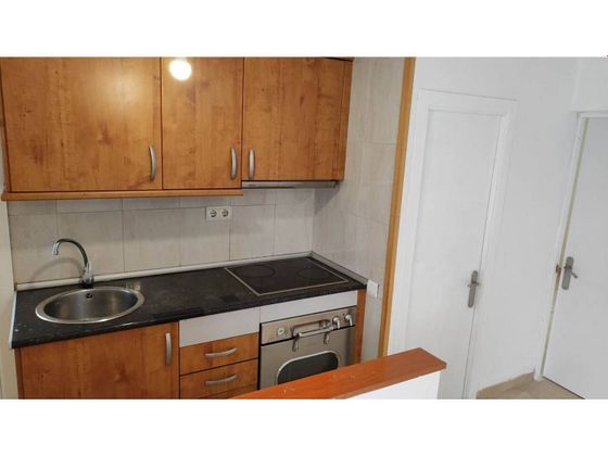 Foto 2 de Venta de piso en Sallent de 2 habitaciones con balcón y calefacción