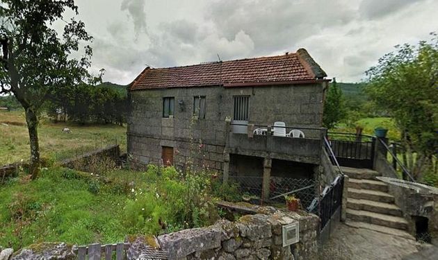 Foto 1 de Casa rural en venda a Cotobade de 3 habitacions amb jardí