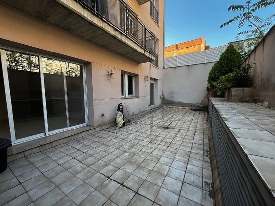 Foto 1 de Pis en venda a L'Hostal - Lledoner de 3 habitacions amb terrassa i garatge