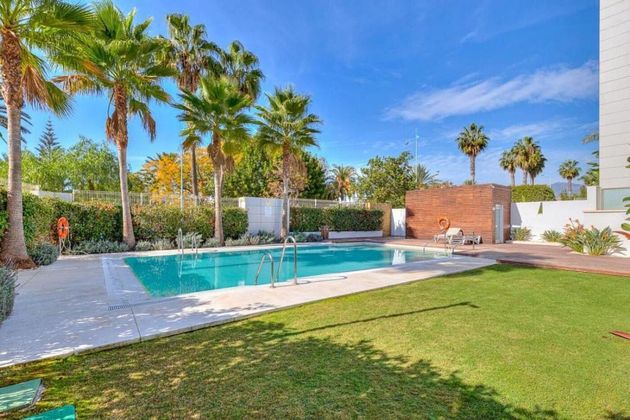Foto 1 de Piso en venta en Nueva Alcántara de 3 habitaciones con terraza y piscina