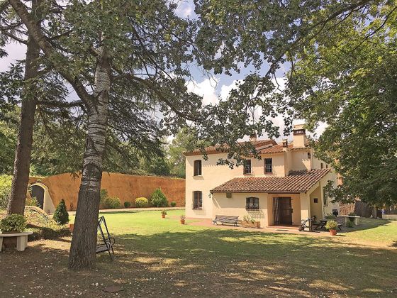 Foto 1 de Casa rural en venda a carretera Mataro de 5 habitacions amb terrassa i piscina