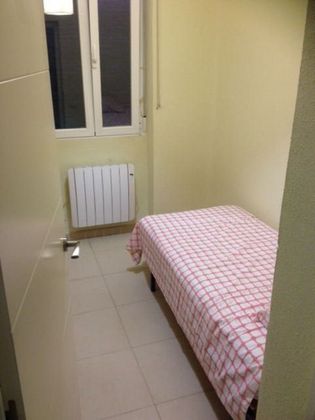 Foto 2 de Pis en lloguer a Gaztambide de 2 habitacions amb mobles i calefacció