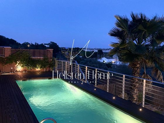 Foto 2 de Chalet en venta en Montmar de 5 habitaciones con terraza y piscina