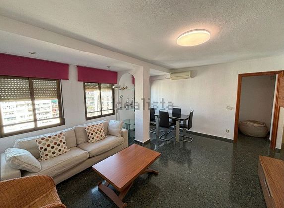 Foto 2 de Pis en lloguer a La Vega Baixa de 2 habitacions amb mobles i aire acondicionat