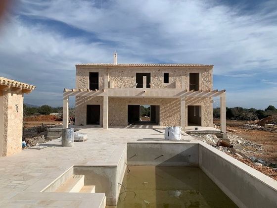 Foto 1 de Venta de casa rural en Santanyí de 4 habitaciones con terraza y piscina