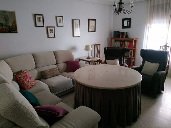 Foto 2 de Pis en venda a Montilla de 3 habitacions amb terrassa i aire acondicionat
