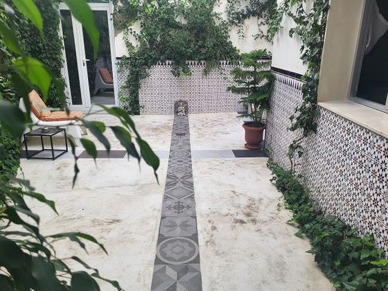 Foto 2 de Casa adossada en venda a calle Alamillos de 5 habitacions amb terrassa i piscina