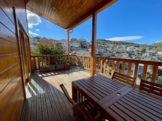 Foto 2 de Casa en venda a Santa Coloma de Cervelló de 4 habitacions amb terrassa i piscina