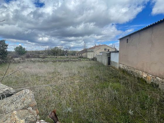 Foto 2 de Venta de terreno en Turégano de 410 m²