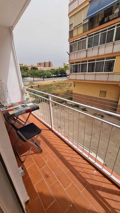 Foto 2 de Piso en alquiler en Sidi Ifni - Nou Alacant de 1 habitación con garaje y muebles