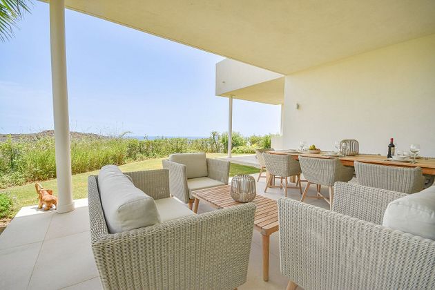 Foto 1 de Dúplex en lloguer a Benahavís de 4 habitacions amb terrassa i piscina